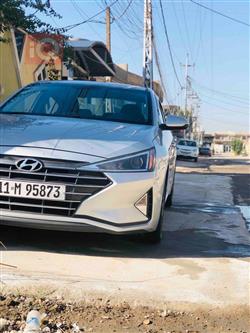 هیوندای ئەلەنترا